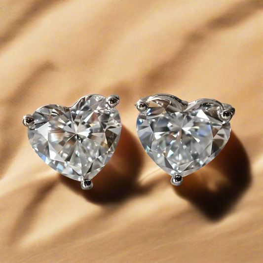 1 ct Heart Studs